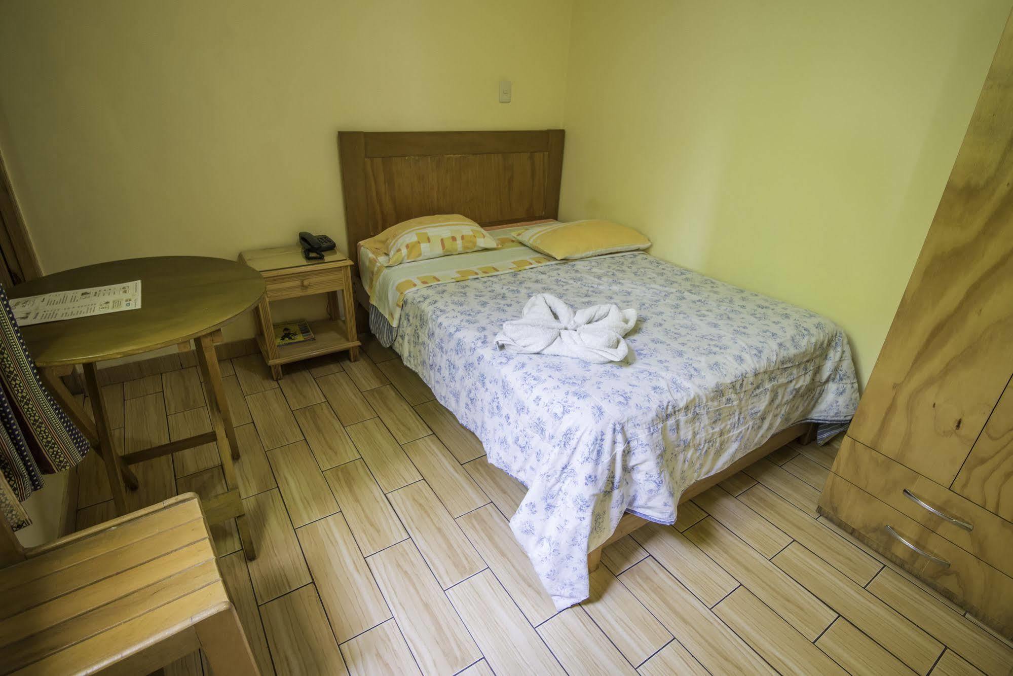 Hotel Ejecutivo San Diego Trujillo Bagian luar foto